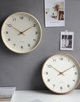 Orologio da parete in legno minimalista – Accento d'arredo per la casa ispirato allo stile scandinavo