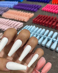 ChicNails | Matte Press-On Nails – Elegant Artificial Nails in 13 Shades 1