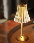 CrystalLuxe - Vintage Table Lamp with Elegant Shine 0