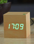 CubeCraft | Stylish Compact Digital Desk Clock for Modern Interiors 10