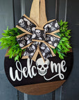 Halloween Spooky Skull Front Door Wreath | Rustic Welcome Sign 1