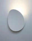 Illumaia | Minimalist Metal Wall Lamp with Circular Design 9