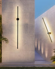 Klarvia | Luminous Line Outdoor Lamp for Modern Elegance 3