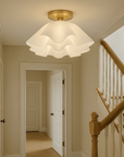 Solith | Gailon-style Ceiling Lamp with Sleek Details 2