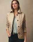 Stylish Women's Quilted Jacket with Button-Up Design - Lightweight and Warm for All Seasons 1