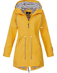 Waterproof Hooded Coat for All-Weather Protection – Stylish and Versatile Design 4