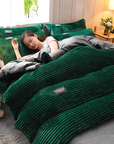 Velvet Fleece Blanket – Soft, Warm, and Stylish Bedding in Multiple Colors and Sizes