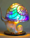 GlassMuse | Handgefertigtes Licht mit lebendigem Buntglas-Design