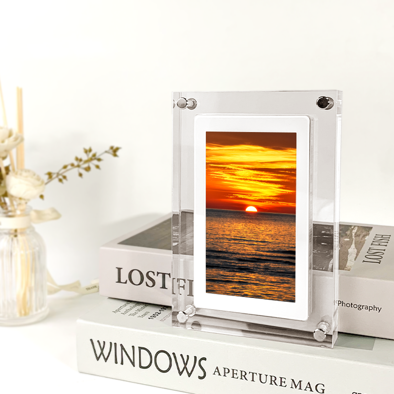 AcrylicAura | Stylish Modern Digital Photo Frame for Cherished Memories 1