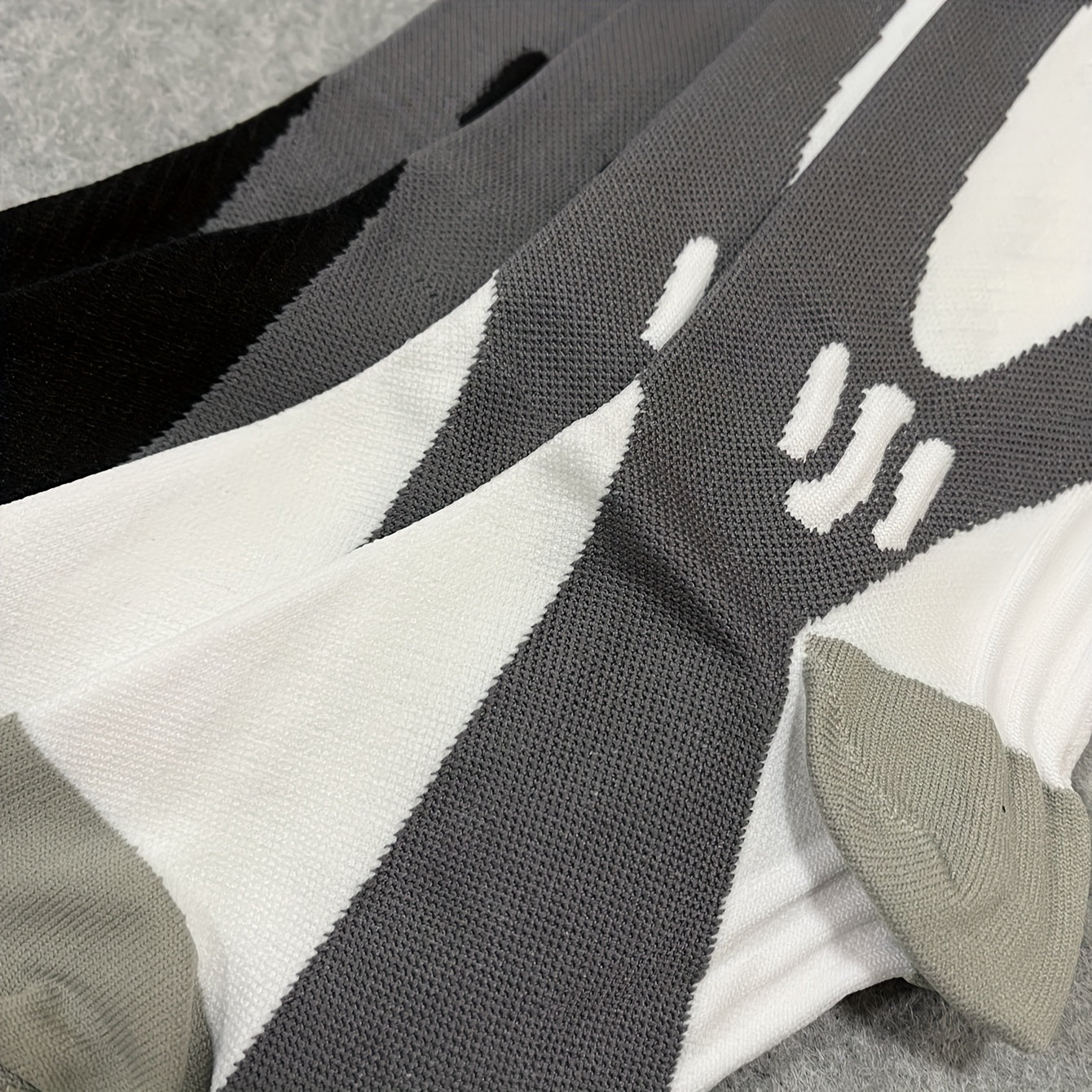 AeroFlex | Stylish Breathable Compression Socks 4