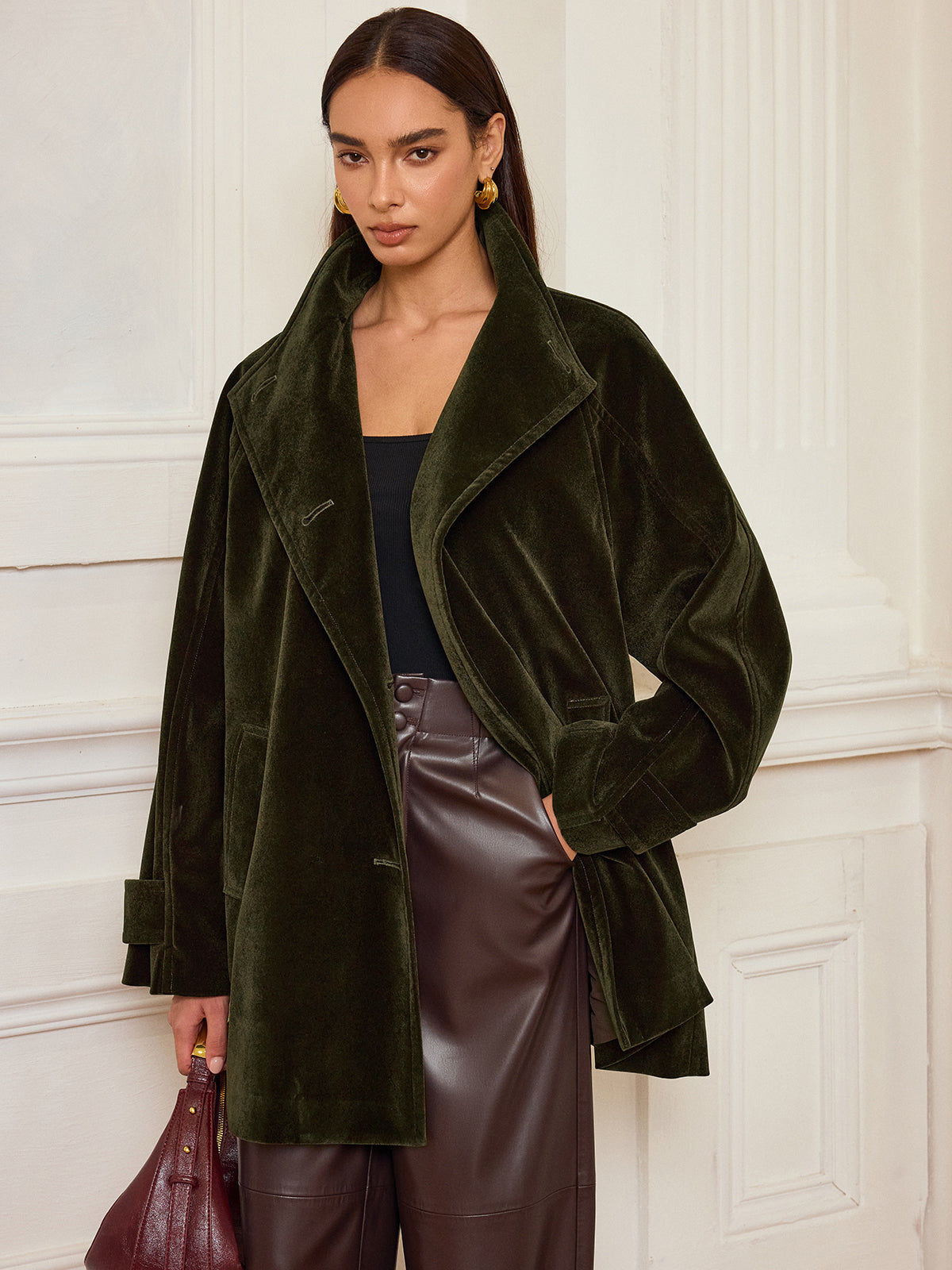 Alexandria | Pocketed Velvet Coat without Belt 2