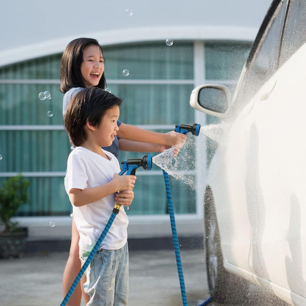 AquaFlex | Lightweight Durable Expandable Garden Hose with Nozzle 1