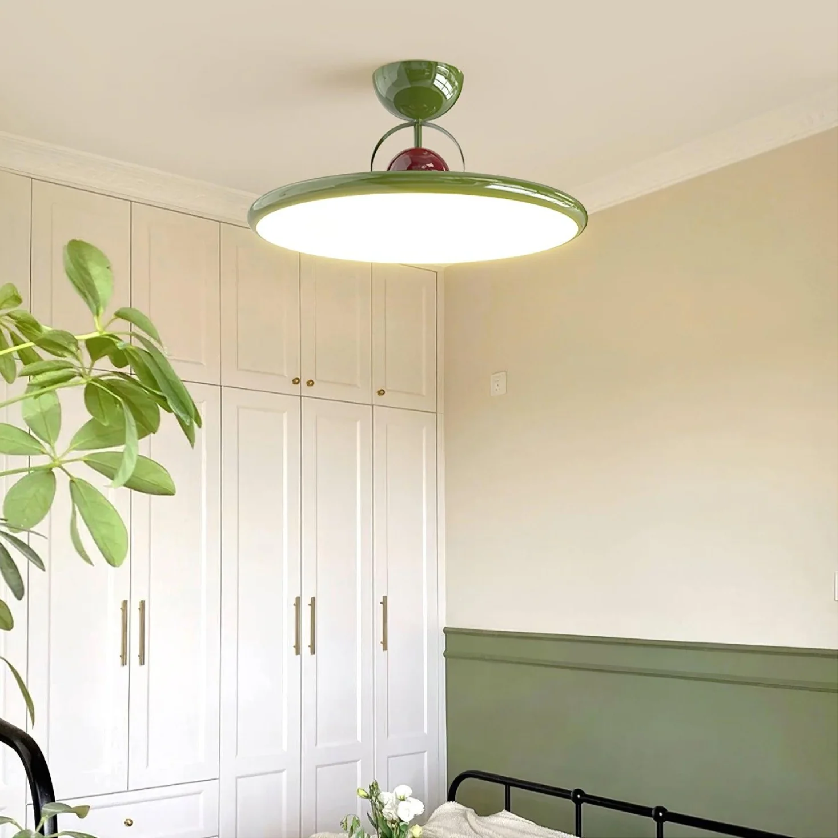 Aurian | Timeless Ceiling Lamp for Minimalist Elegance 4