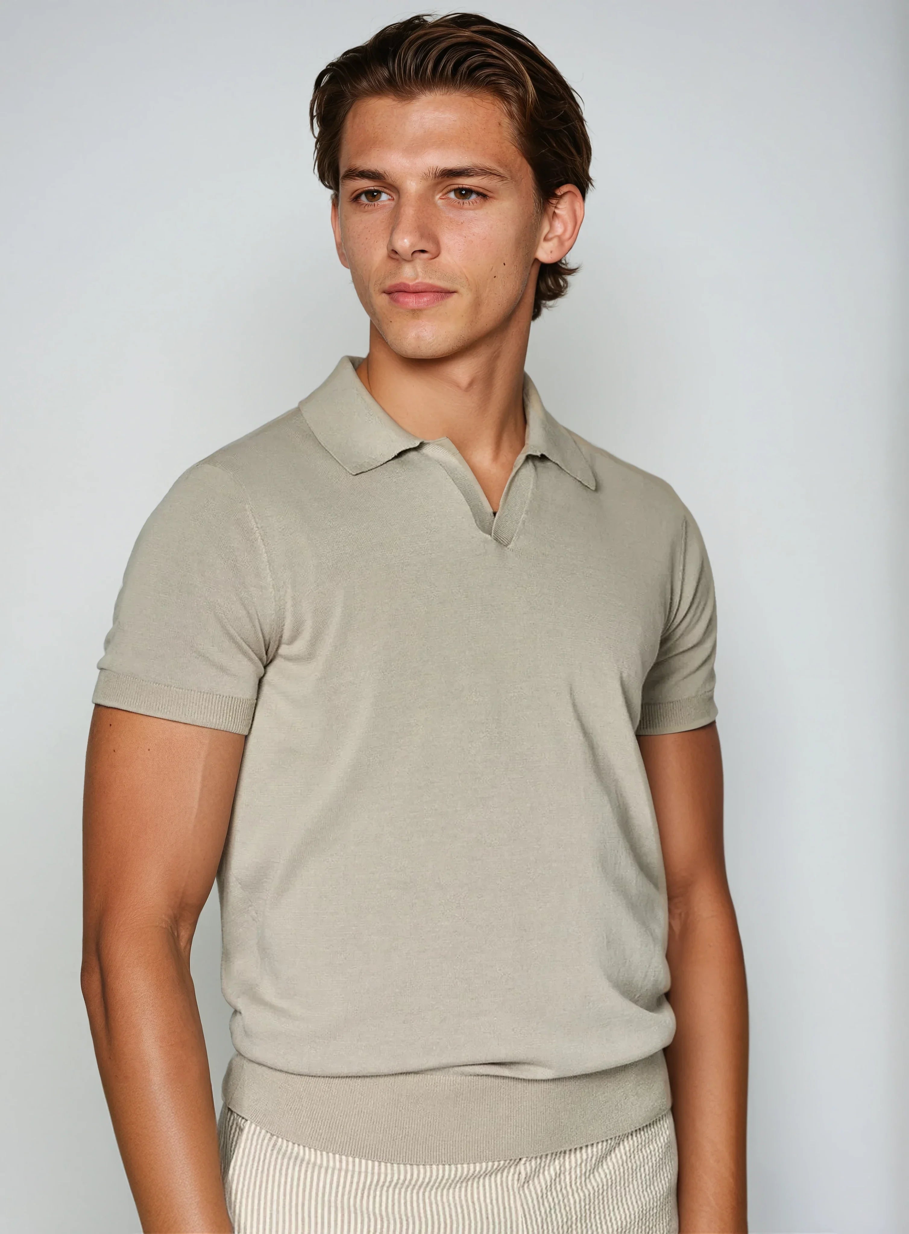 https://cdn.shopify.com/s/files/1/0903/2731/8834/files/Beige_polo_GA_2.webp?v=1747384032