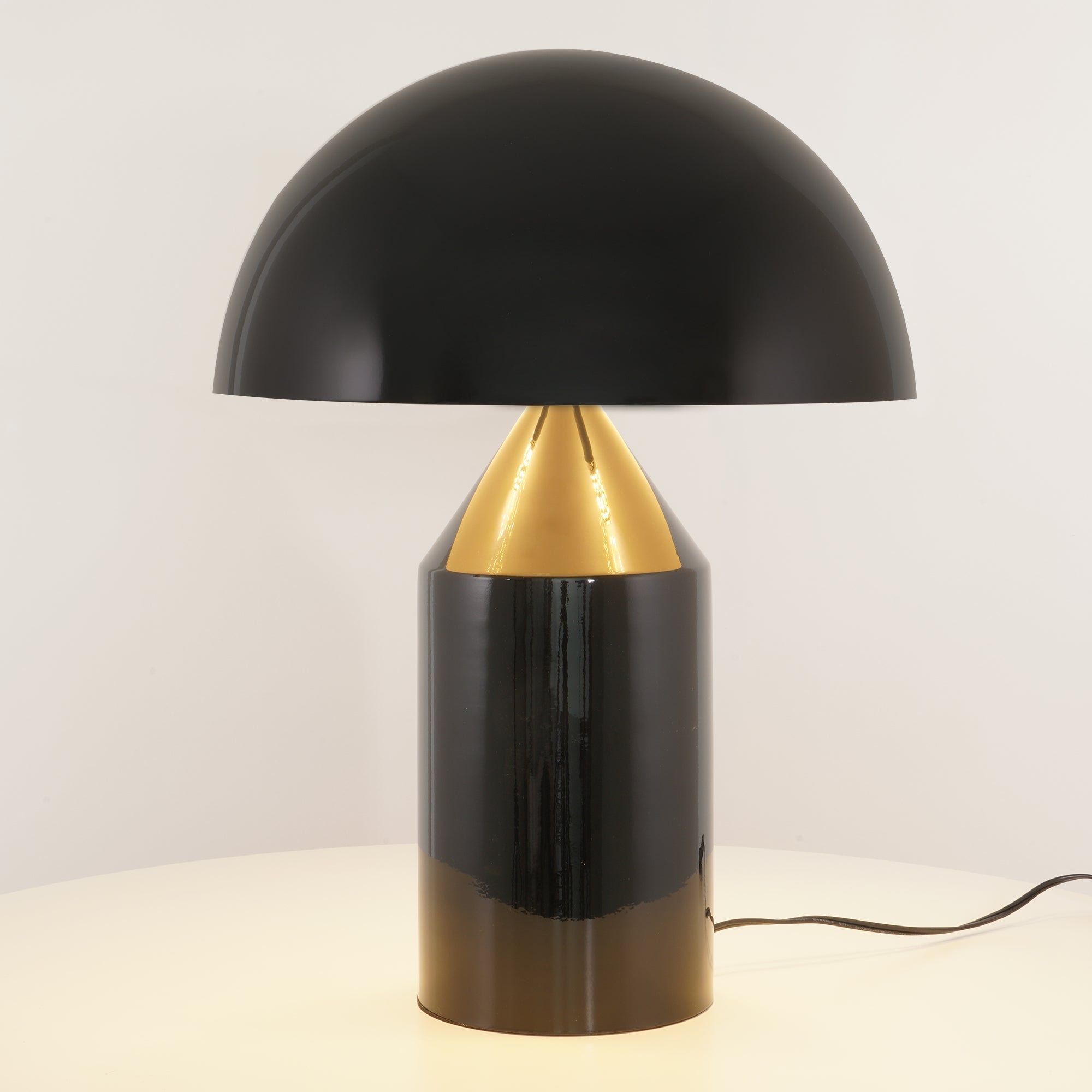 BrightTip - Minimalist Table Lamp 4