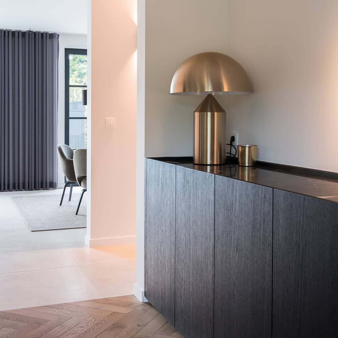 BrightTip - Minimalist Table Lamp 8