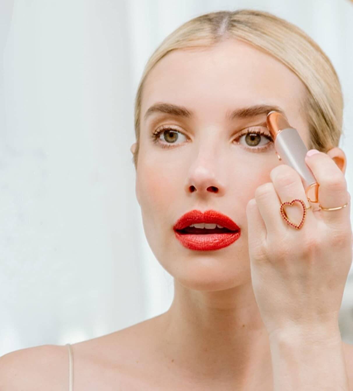 BrowEase | Electric Eyebrow Trimmer for Precise and Painless Shaping 2