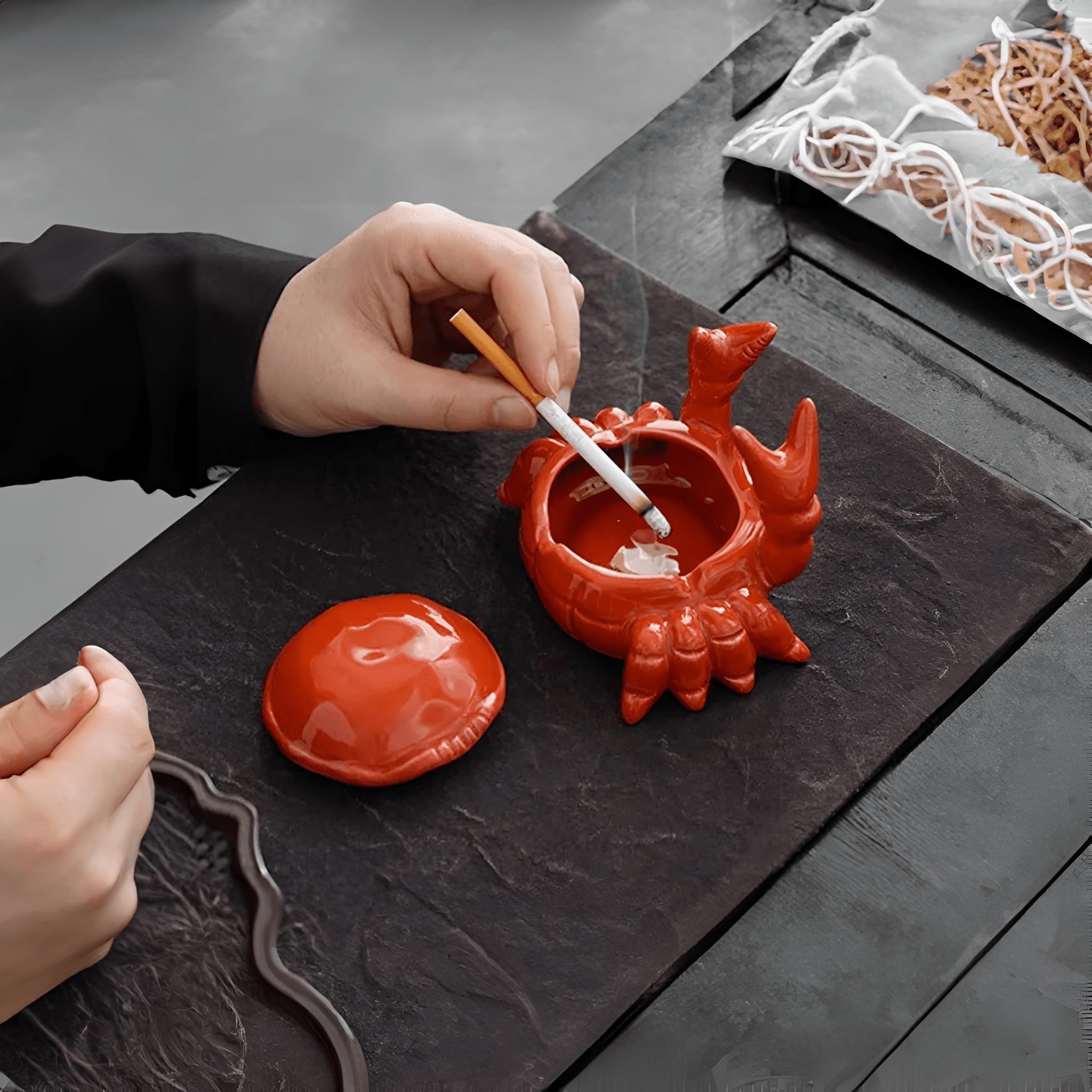 CeramiQ | Elegant Unique Crab Design Ceramic Ashtray for Stylish Décor 1
