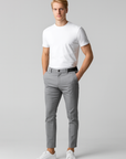 Fred | Slim-Fit Chinos mit adaptivem Komfort
