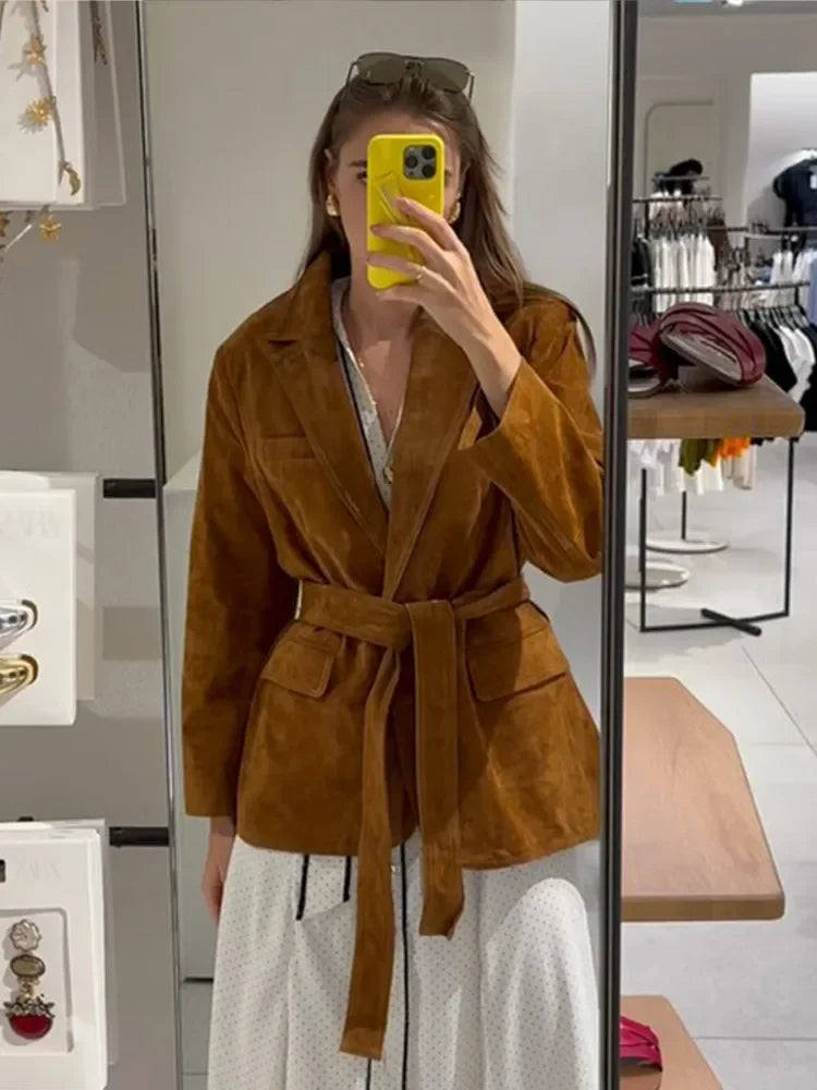 Chic Women's Suede Coat with Belt and Long Sleeves – Stylish Single-Breasted Jacket for Autumn 0