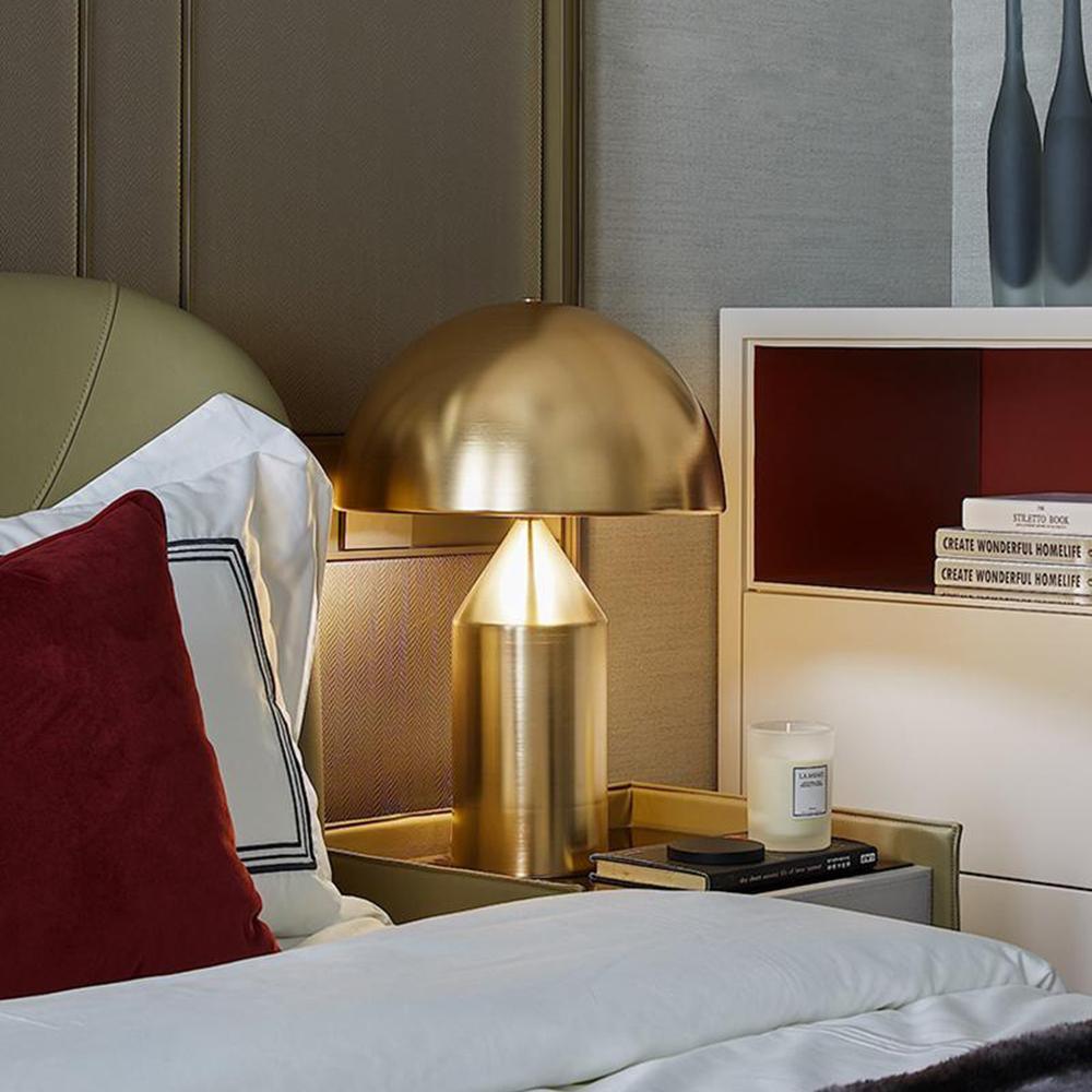 Contemporary Metallic Table Lamp for Living Room, Bedside or Desk – Warm Ambient Lighting, Elegant Design 1