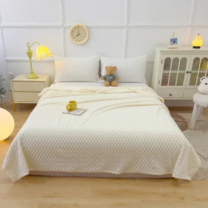 CoralSoft | Cozy Ultra-Soft Coral Fleece Blanket for Everyday Warmth 10