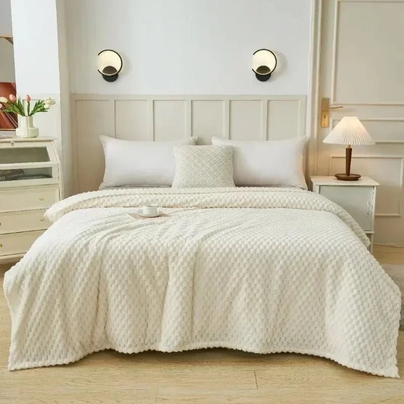 CoralSoft | Cozy Ultra-Soft Coral Fleece Blanket for Everyday Warmth 3