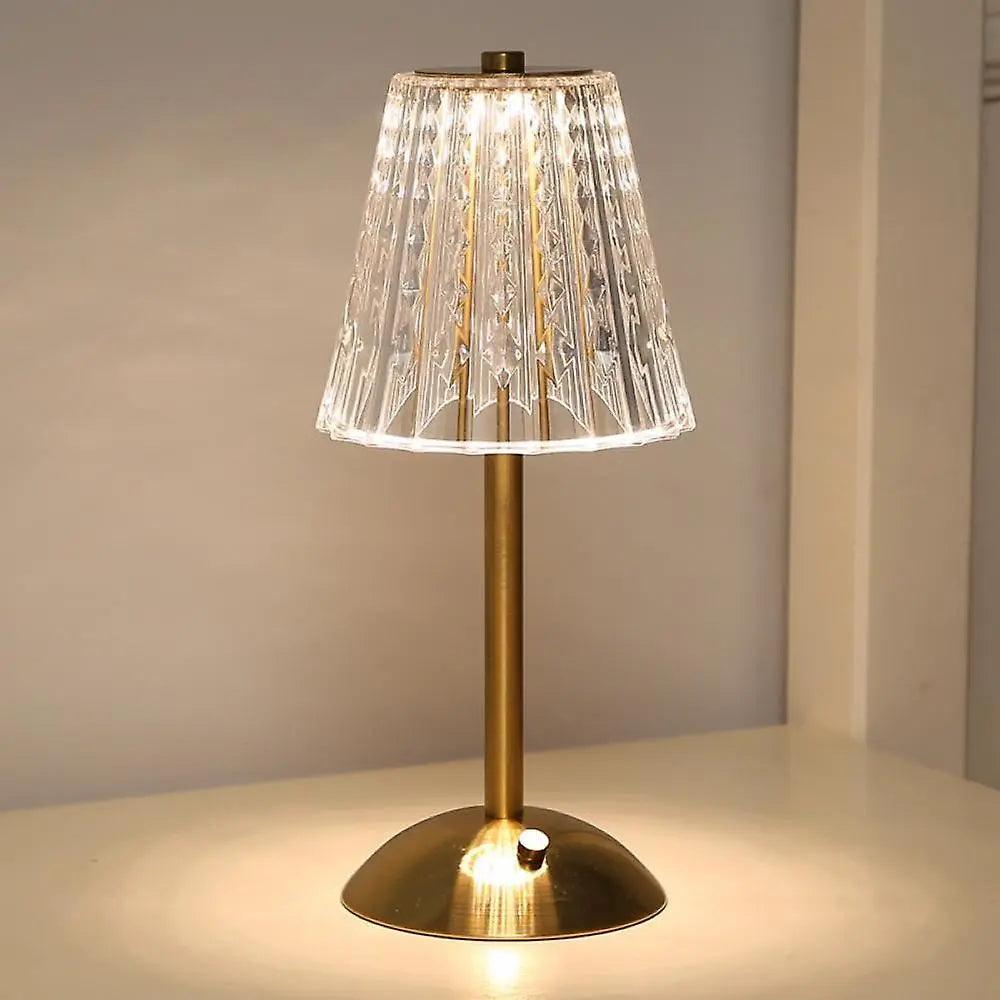 CrystalLuxe - Vintage Table Lamp with Elegant Shine 3