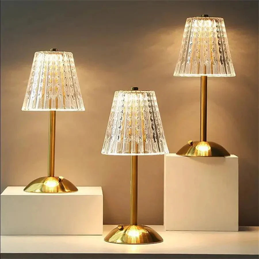 CrystalLuxe - Vintage Table Lamp with Elegant Shine 7