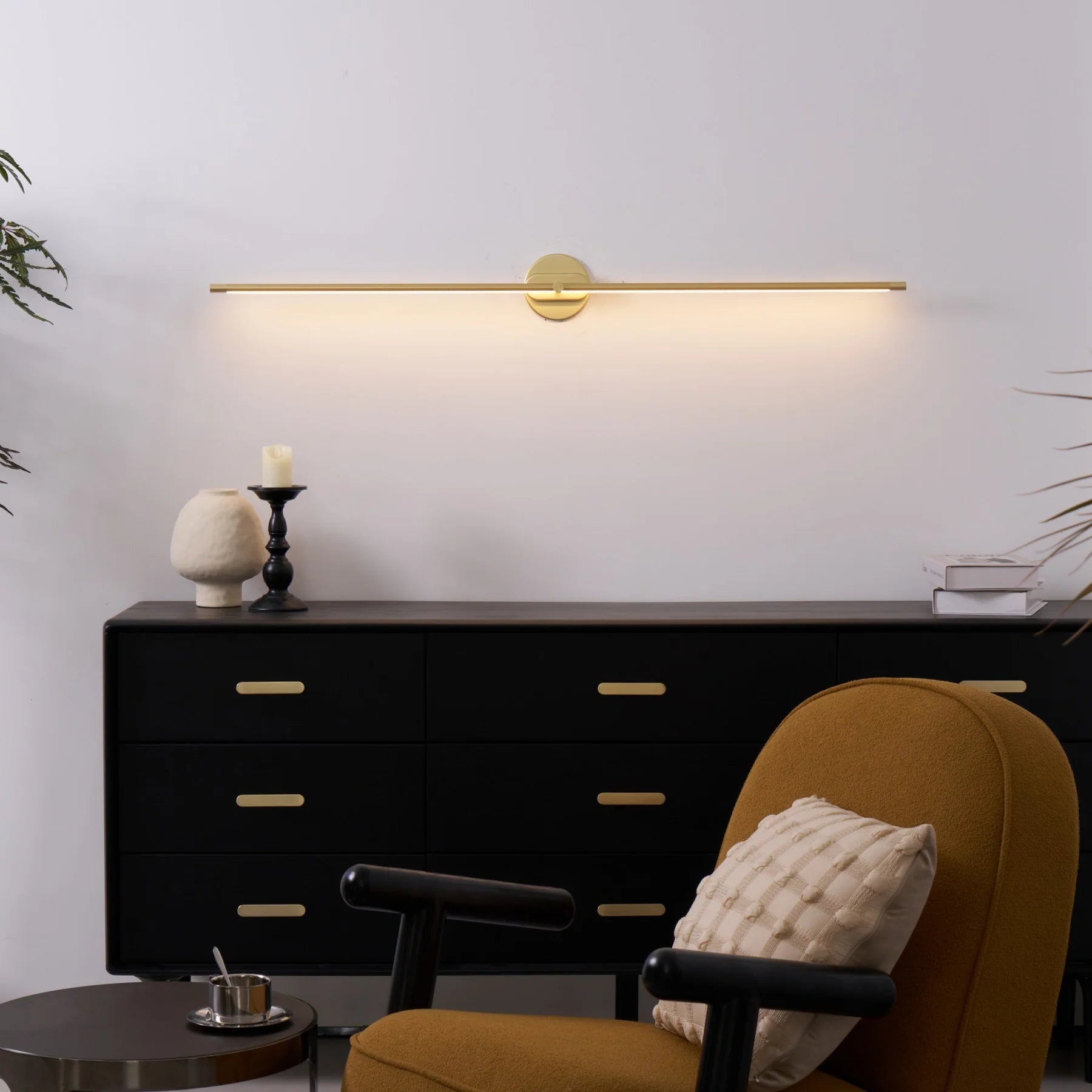 Crystalia | Bathroom Bar Wall Lamp For Minimalist Above Mirror 4