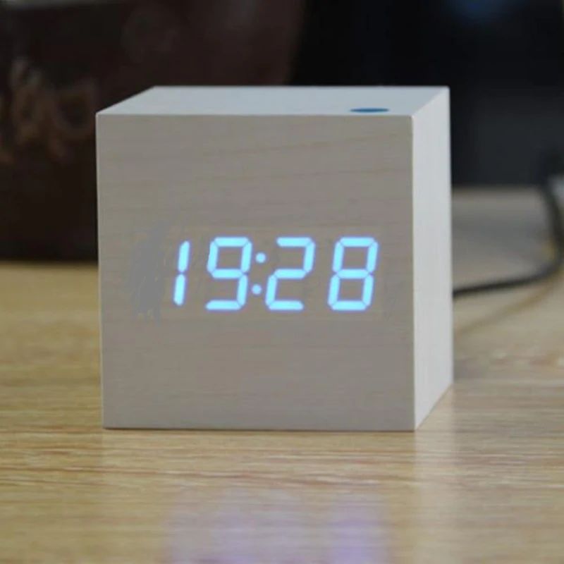 CubeCraft | Stylish Compact Digital Desk Clock for Modern Interiors 3