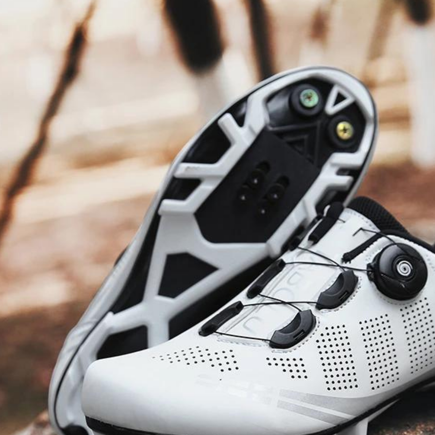 CycloFit | Stylish Ergonomic Bike Shoes for Enhanced Comfort and Performance 2