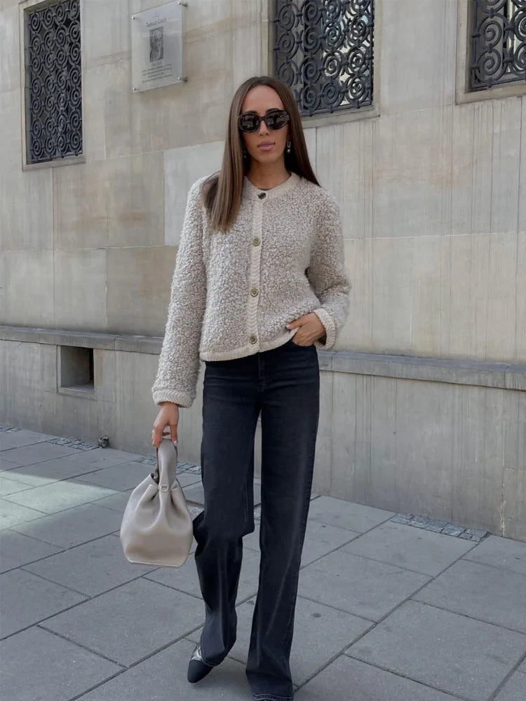Daphne | Women's Cozy Fleece Button Front Jacket – Warm and Stylish 2
