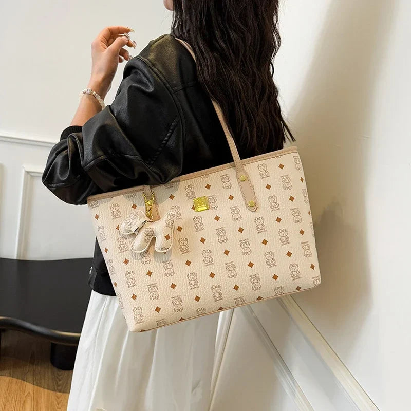 Designer Paris Fashion Crossbody Bag High-End Minimalist Leather Tote Vintage Inspired Commuter Purse Women Elegant Shopper 7