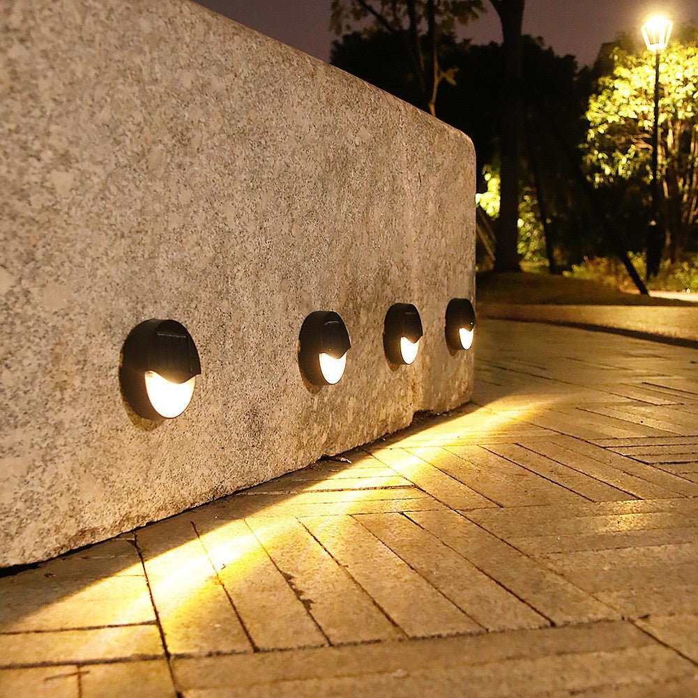 EcoGlow – Waterproof LED Solar Outdoor Lights 2