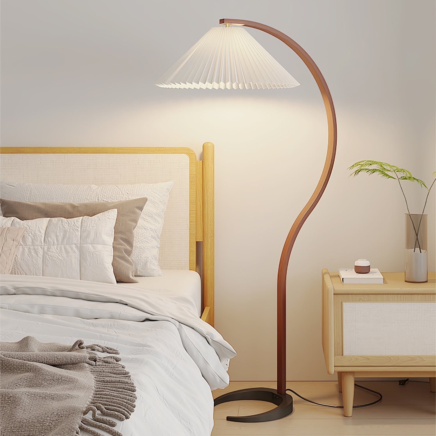 Erynt | Vintage Style Caprani Floor Lamp 1