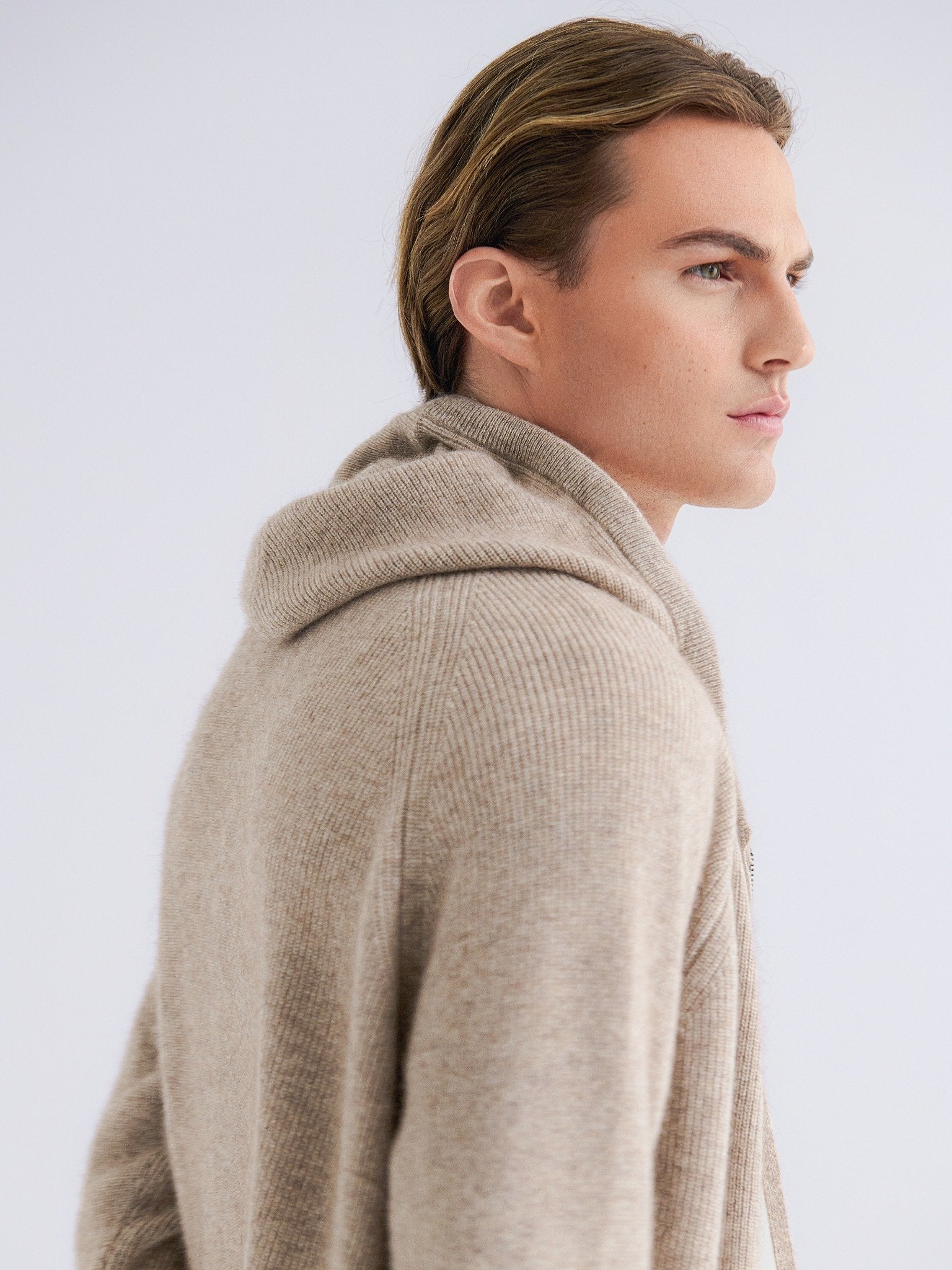 Ethan | Luxurious Cashmere Zip Hoodie for Men 4