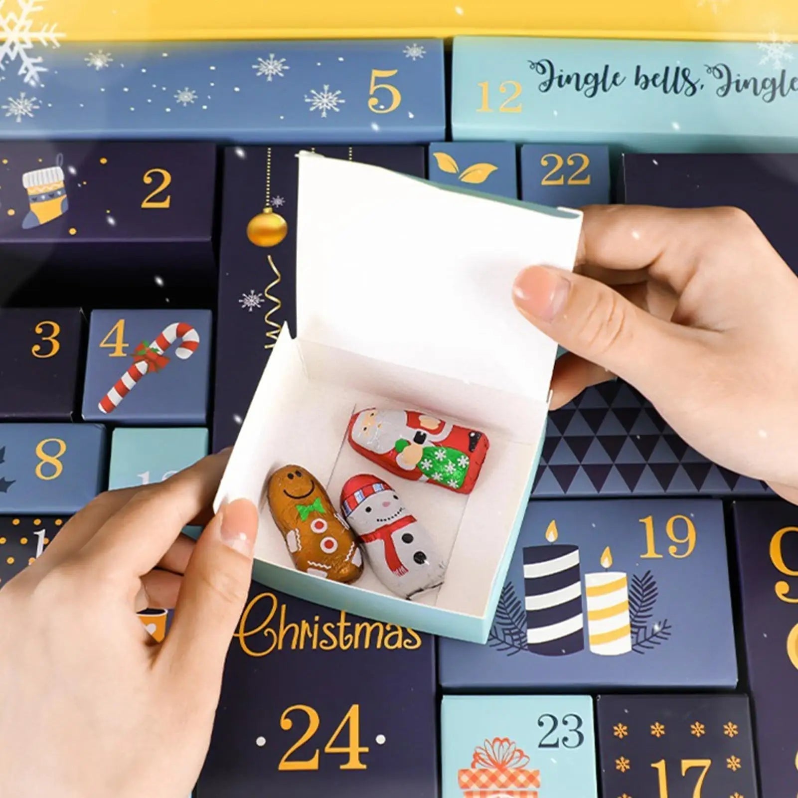 FestiveCraft | Creative Handmade Advent Calendar with 24 Fillable Boxes 2