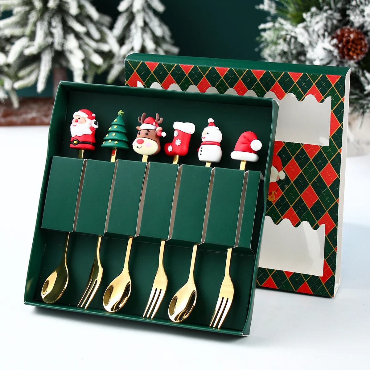 Festive Classics | Exquisite Christmas Cutlery Set 0