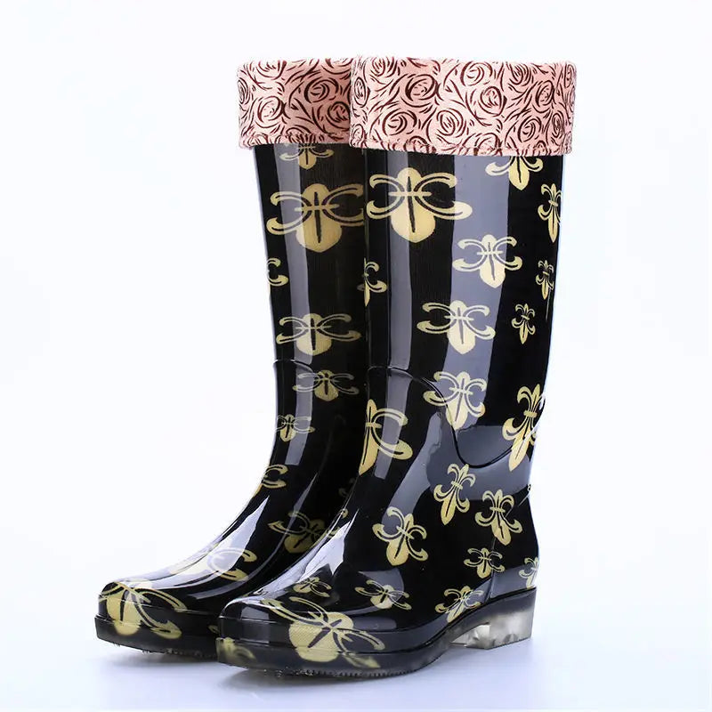 FloraGuard | Stylish Waterproof Floral Winter Boots for Women 3