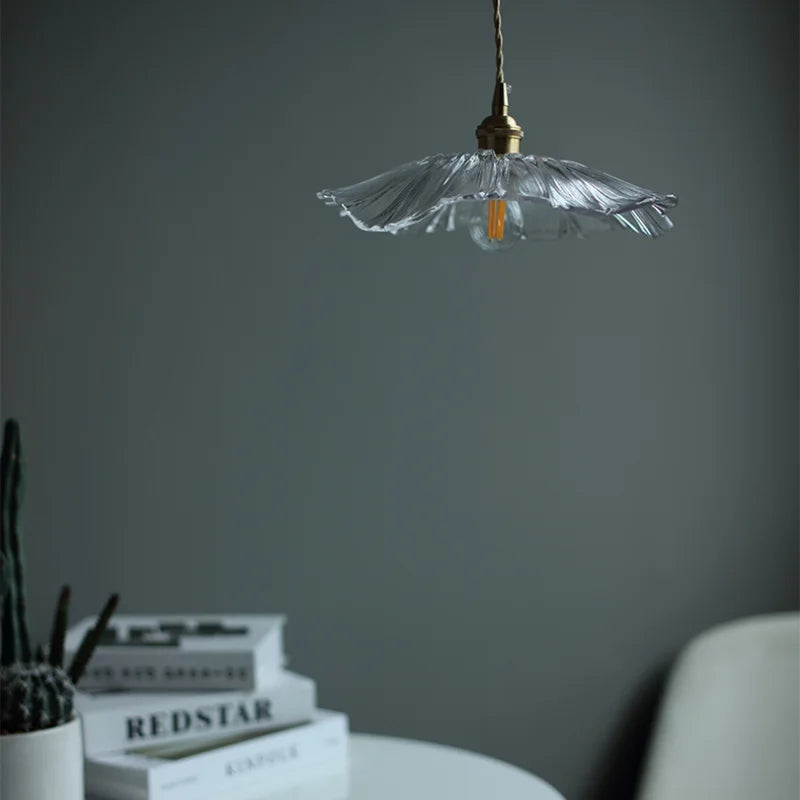 FloralRadiance – Chic Flower Pendant Lamp 1