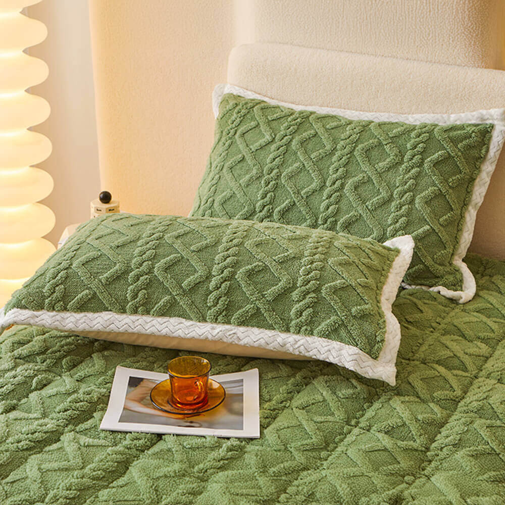 FluffNest | Cozy Soft Polyester Fitted Mattress Cover for Ultimate Comfort 4