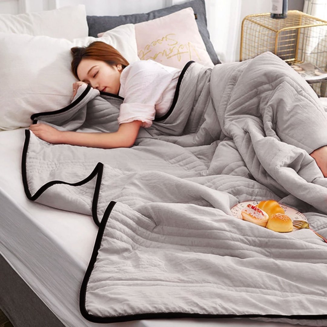 FrostSlumber - Nighttime Cooling Blanket 2