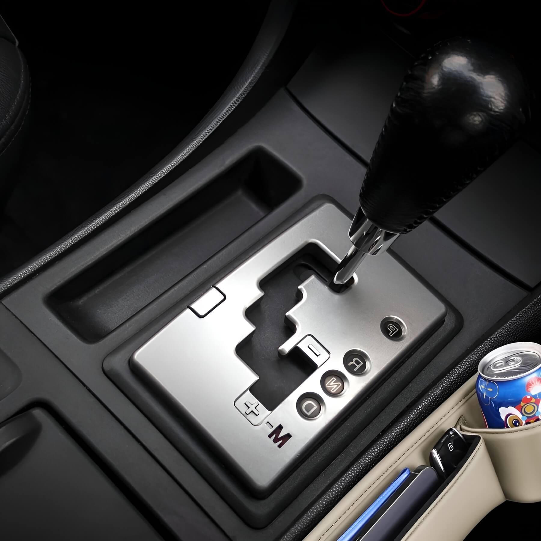 GapGuard | Efficient Space-Saving Car Seat Organiser with Cup Holder 3