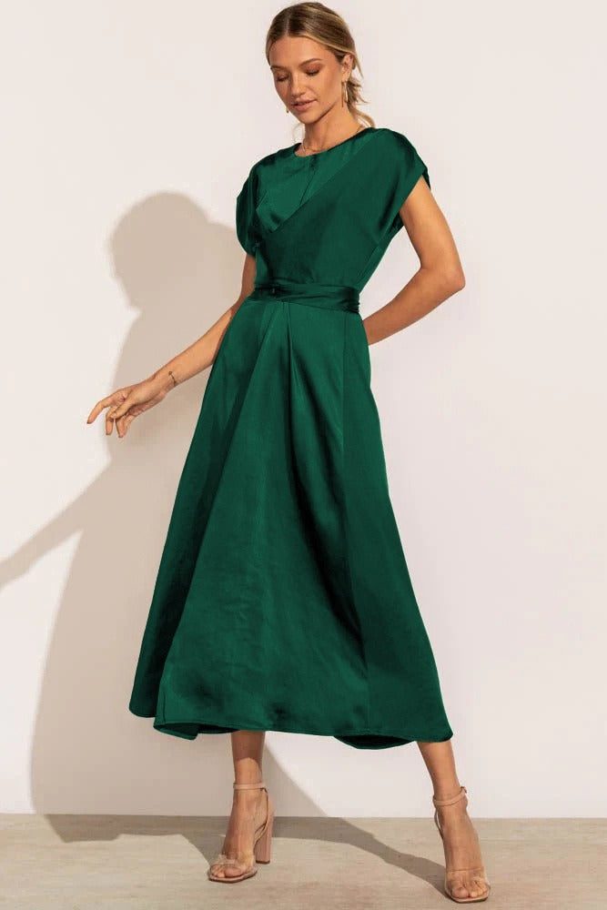 GracePurr - Elegant Midi Evening Dress 0