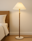 Helorae | Vintage Wooden Floor Lamp for Classic Elegance 3