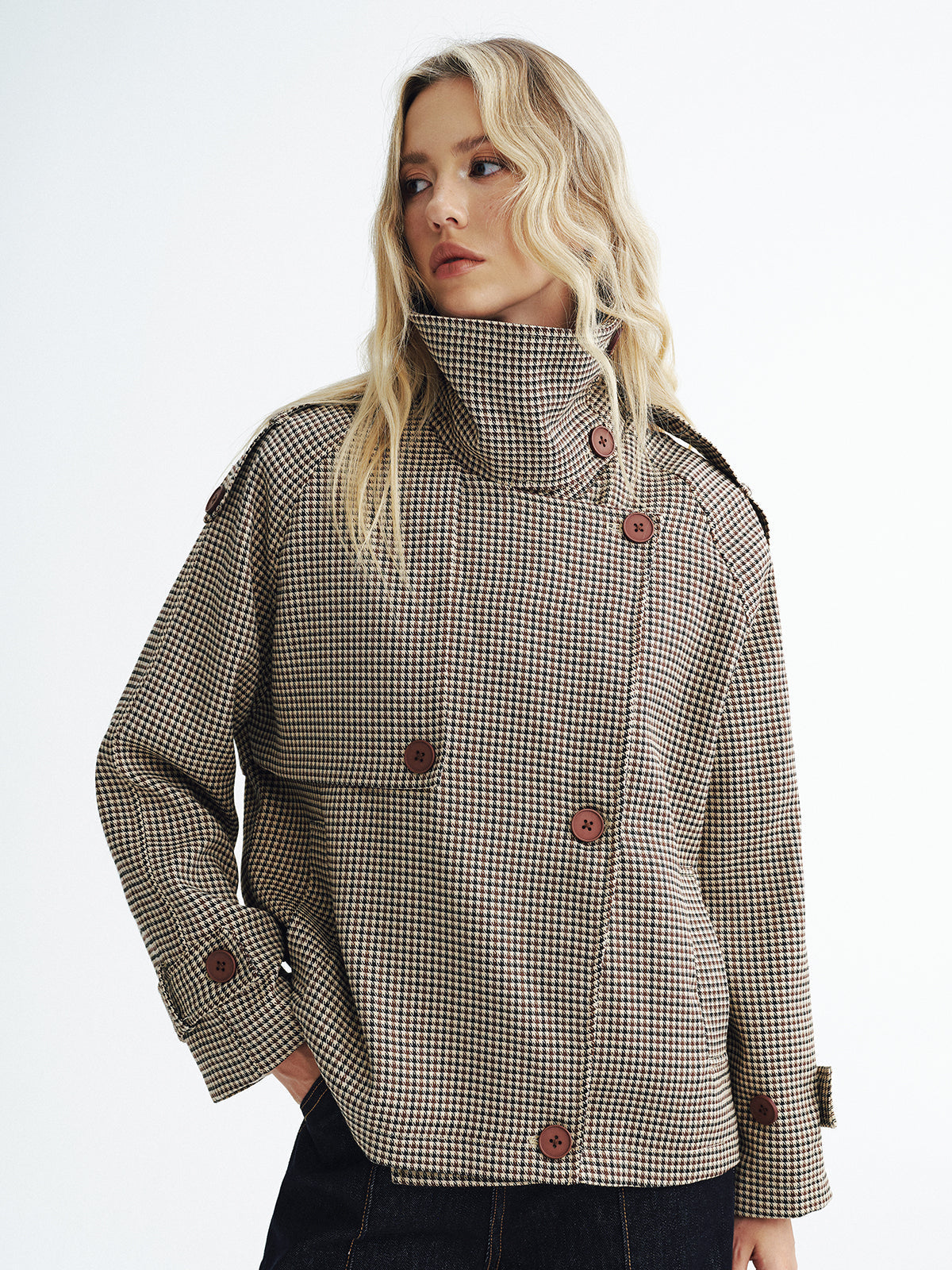 Henley | Vintage Plaid Cropped Trench Coat 4