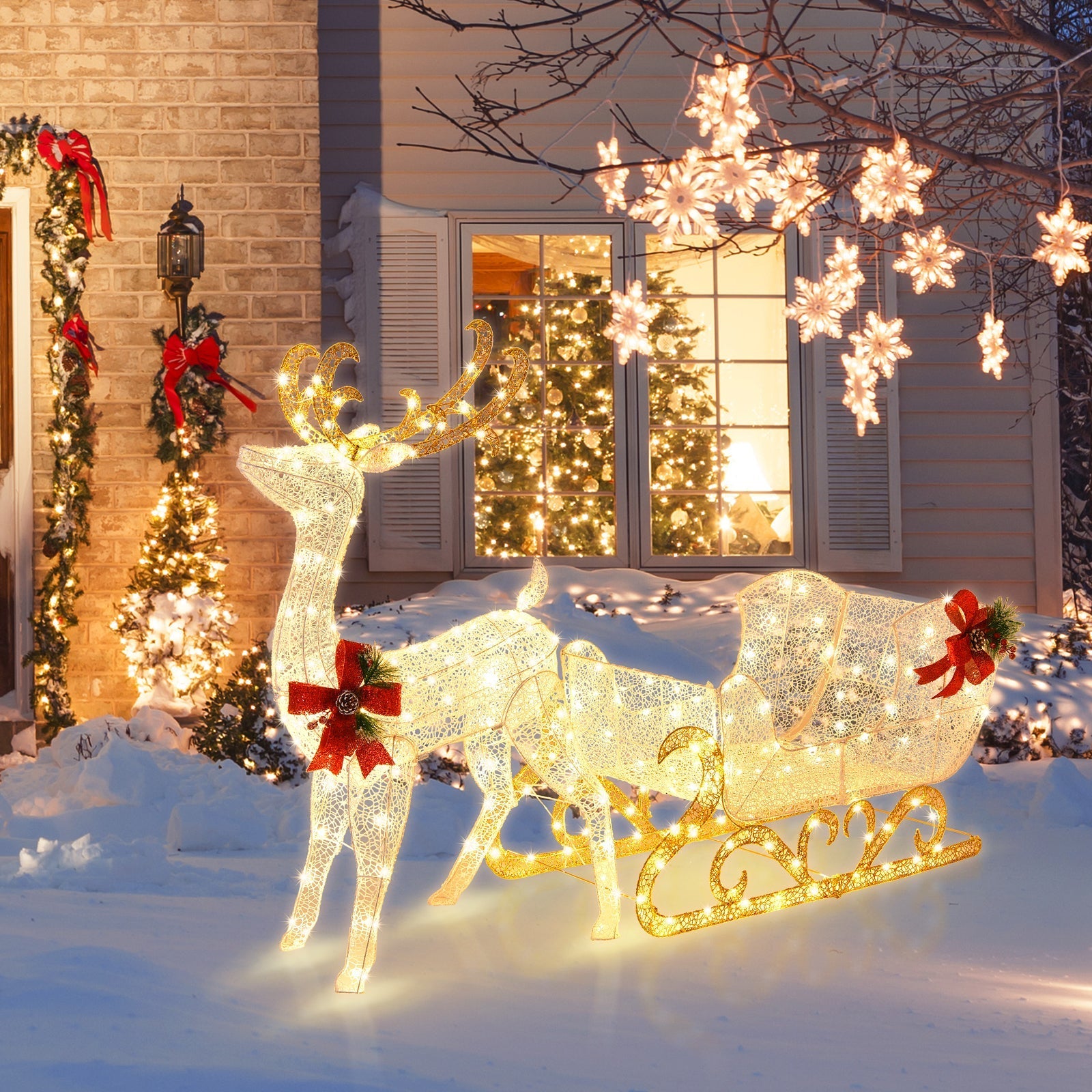 HolidayDeer – Lighted Christmas Reindeer with Santa's Sleigh and 215 Lights 1