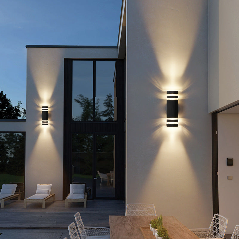 Illure | Modern Minimalist 2-way Outdoor Wall Lamp 1