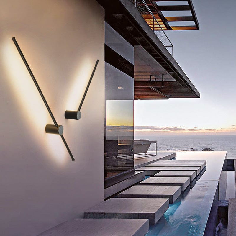 Klarvia | Luminous Line Outdoor Lamp for Modern Elegance 1